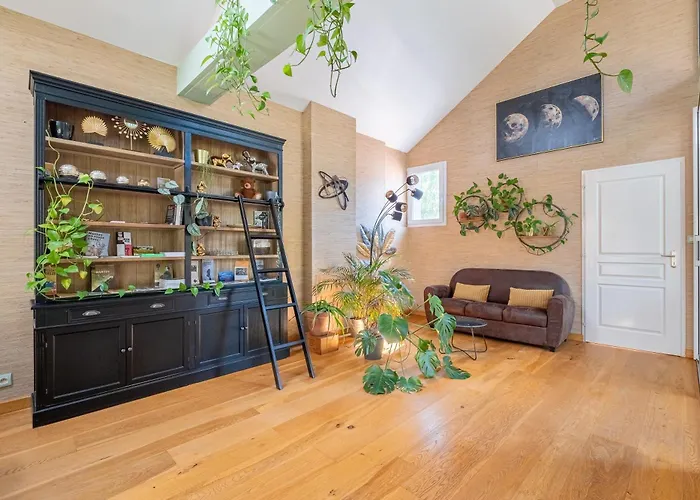 Marc's Flat - Calm & Cosy Homestay *